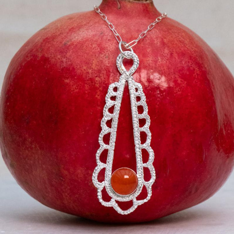 Round Carnelian Isabelle Necklace