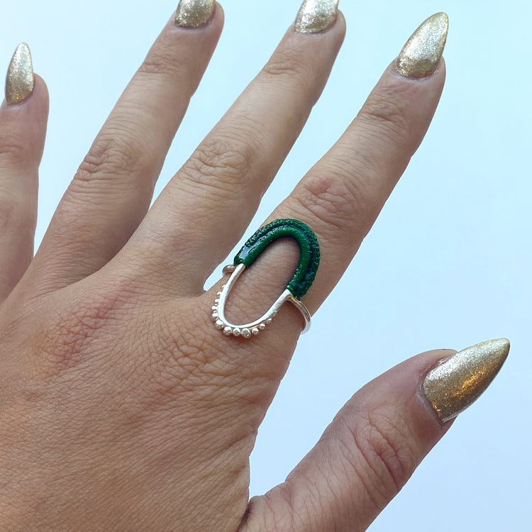 Vishu Ring // Emerald